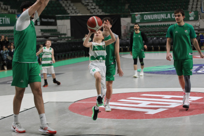 Bursaspor Basketbol minik devlere karşı! 23 Nisan'da nefes kesen antrenman maçı