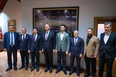 AK Parti Heyetinden Bursaspor’a Ziyaret