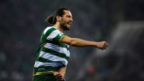 Bursaspor'da İç Transfer: Batuhan Yayıkcı ile Sözleşme Yenilendi!