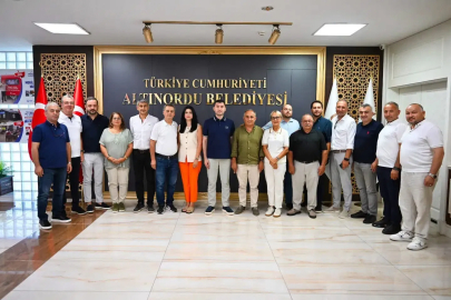 Altınordu Belediye Başkanı Tepe, CHP’den istifa etti
