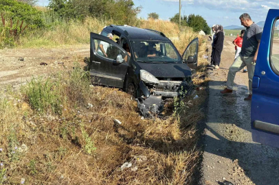 Hafif ticari araç takla attı: 2’si çocuk 5 yaralı
