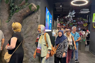 Saygınlar su altı dünyasını keşfetti
