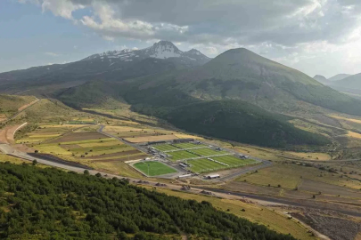 Büyükşehir’in spor vizyonu Erciyes’i yeni sezonun vazgeçilmez kamp merkezi yapıyor

