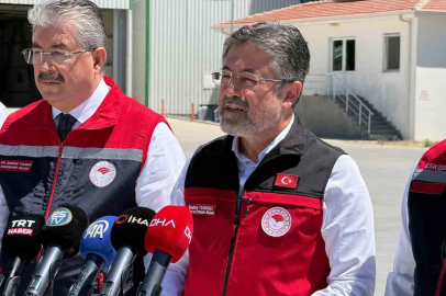 Bakan Yumaklı: "Bitkisel üretimde Cumhuriyet tarihimizin rekorunu bekliyorum"
