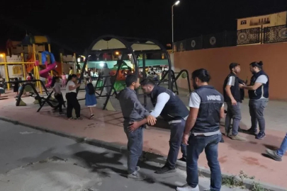 Hakkari’de huzur uygulaması: 279 araç, bin 220 kişi kontrol edildi
