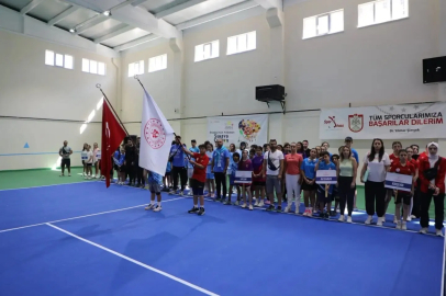 ANALİG tenis müsabakalarının açılış seremonisi yapıldı
