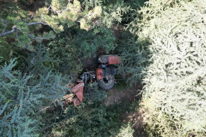 Afyonkarahisar’da 30 metrelik uçurumda can pazarı
