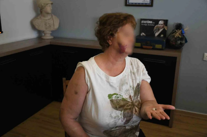 Kuşadası’nda ev kavgası kanlı bitti: Anne ve iki çocuğu bıçaklandı
