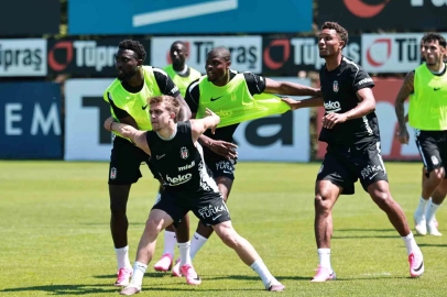Beşiktaş’ta Hradec Kralove maçı hazırlıkları devam etti
