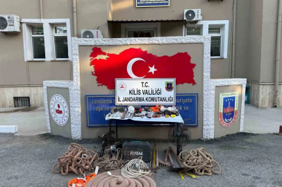 Kilis’te kaçak kazıya suçüstü: 4 şüpheli yakalandı
