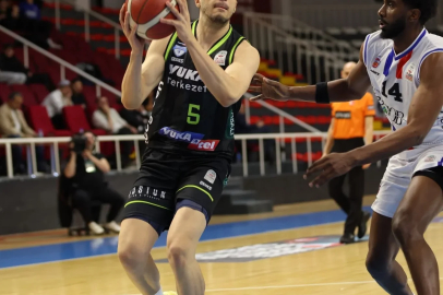 Y. Denizli Basket’da Egemen ve Mustafa Sami takımda kaldı
