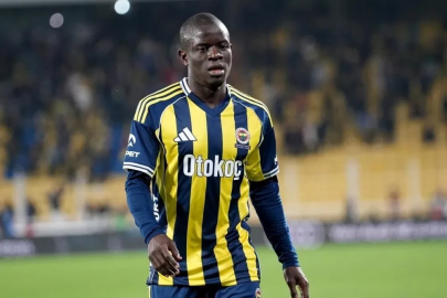 Fenerbahçe’de N’Golo Kante, UEFA kadrosuna eklendi
