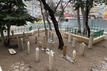 Fatih’te tarih yeniden ayağa kalkıyor: Osmanlı hazireleri aslına uygun şekilde ihya ediliyor
