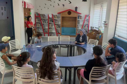 Minikler "Sihirli Kütüphanenin Kayıp Anahtarı" etkinliğinde kitapların dünyasını keşfetti
