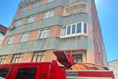 Elazığ’da çatı yangını
