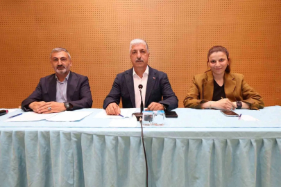 Dilovası meclisinde yatırımlar masaya yatırıldı
