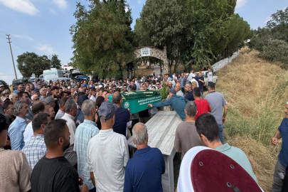 Minik Fikri gözyaşları ve dualarla son yolculuğuna uğurlandı
