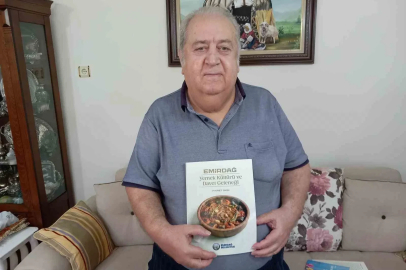 ‘Emirdağ yemek kültürü ve davet geleneği’ adlı örnek kitabı Eskişehir’de yayımlandı
