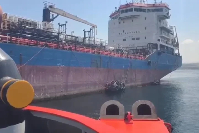 Makine arızası yapan tanker Yalova açıklarında güvenli bölgeye çekildi
