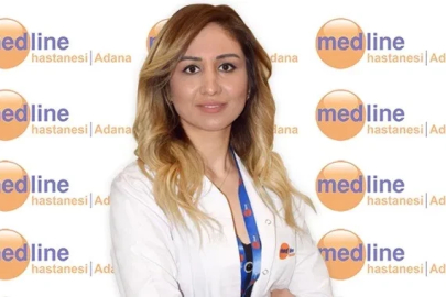Dr. Özbek: "Aileler çocuklarına susamalarını beklemeden düzenli aralıklarla su içirmeli"
