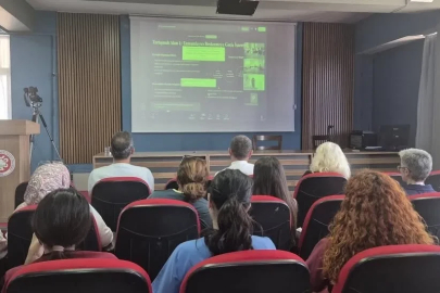 Söke’de sağlık çalışanlarına ’Bebek Dostu Hastane’ sempozyumu
