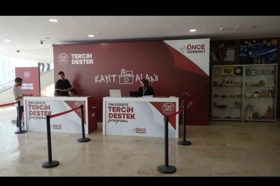 Arnavutköy’de üniversite adaylarına tercih desteği
