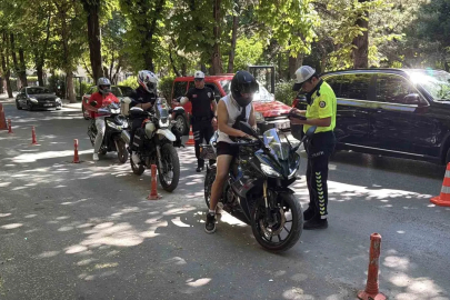 Eskişehir’de motosiklet denetimde 600 bin TL ceza kesildi
