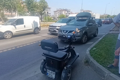 Otomobile çarpmamak için frene bassa da kaza yapmaktan kaçamadı
