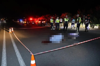 Otomobilin çarptığı yaya hayatını kaybetti: O anlar kamerada
