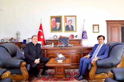 Ardahan TSO Başkanı Demirci’den Rektör Emiroğlu’na
