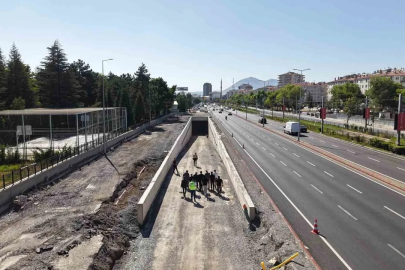 Ulaşımdaki çalışmalar, Kayseri’yi şantiyeye çevirdi

