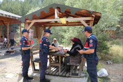 Jandarmadan Yakupabdal Tabiat Parkı’nda orman yangını bilgilendirmesi

