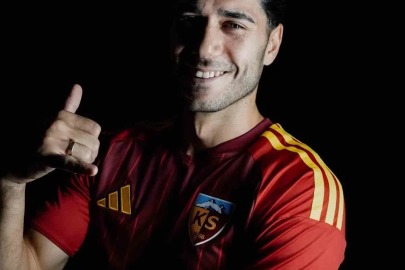Kayserispor gurbetçi Mert Göckan ile anlaştı

