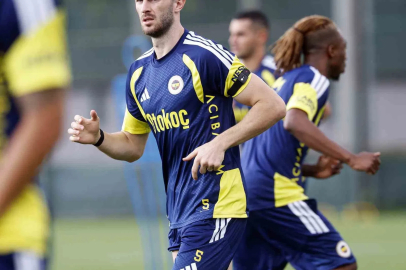 Fenerbahçe, Sturm Graz maçı hazırlıklarını sürdürdü
