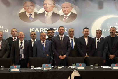MHP Talas İlçe Başkanlığı’nda Kayhan Saraç güven tazeledi
