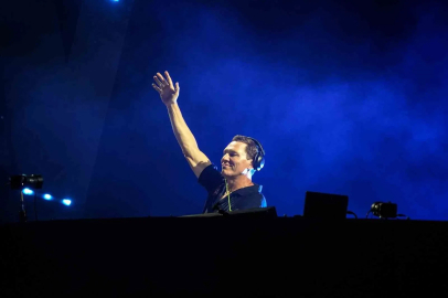 DJ Tiesto İstanbul’da sahneye çıktı
