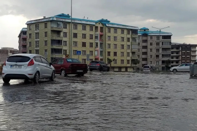 Meteorolojiden Erzurum ve Ardahan için  yağış uyarısı geldi
