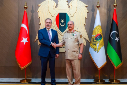 Bakan Fidan, Libya Ulusal Ordusu Genel Komutanı Hafter ile görüştü

