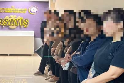 Hatay’da SPA ve masaj salonlarında kaçak çalıştırılan 9 kadın hakkında işlem yapıldı
