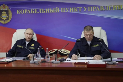 Putin, Pasifik Filosu’nun amiral gemisi Varyag kruvazörünü gezdi
