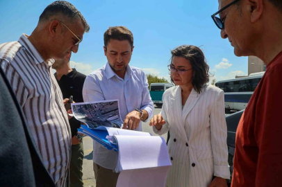 Uşak Belediye Başkan Vekili Terekeci Özkan bisiklet yolu güzergahında incelemelerde bulundu
