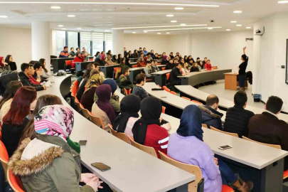 Üniversiteleriyle ilişiği kesilenler ile kazandığı programa kayıt yaptıramayanlar 9 Aralık’a kadar başvuru yapabilecek
