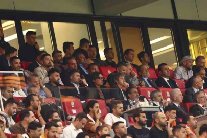 Vincenzo Montella, Galatasaray - Çorum FK maçını statta takip etti
