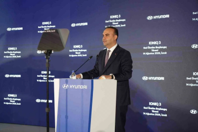 Bakan Kacır: "İhracatımızı 36 milyar dolardan 278 milyar dolara çıkardık"

