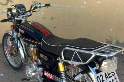 Park halindeki motosiklet çalındı
