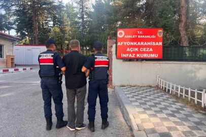 Jandarma çeşitli suçlardan aranan 40 kişiyi yakaladı
