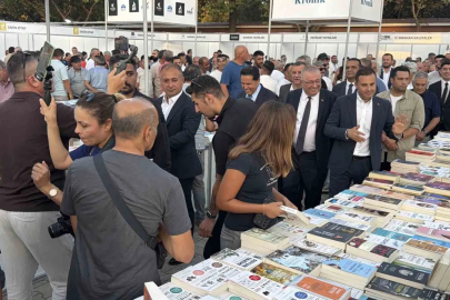 8. Edremit Kitap Fuarı Kitapseverlere kapılarını açtı
