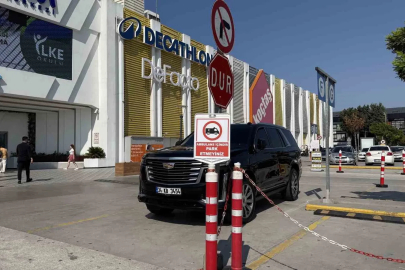 AVM’nin otoparkında tepki çekti: 25 milyonluk araç ambulans alanına park edildi
