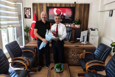 Başkan Arıkan, İlçe Milli Eğitim Müdürü Uğurlu ile görüştü
