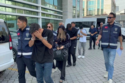 Samsun’da fuhuş çetesine operasyon: 3 kadın kurtarıldı, 5 gözaltı

